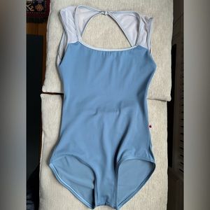 Yumiko Lauren M Medium